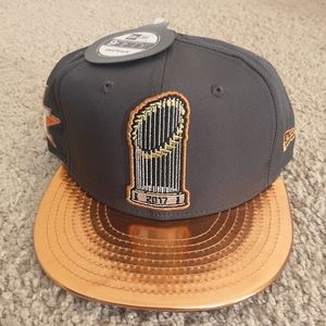 New Era 9Fifty Houston Astros MLB Hat size:OSFA SnapBack color:Carbon Gray/ Gold